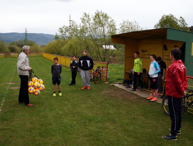 Fotogaléria Lopty od pána starostu 28.04.2016 (7) Lopty od pána starostu 28.04.2016