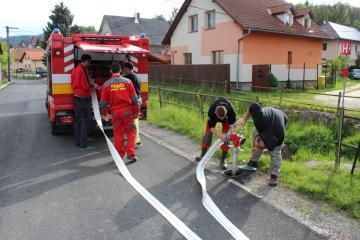 DHZ-čistenie odtokového kanála DHZ-čistenie odtokového kanála