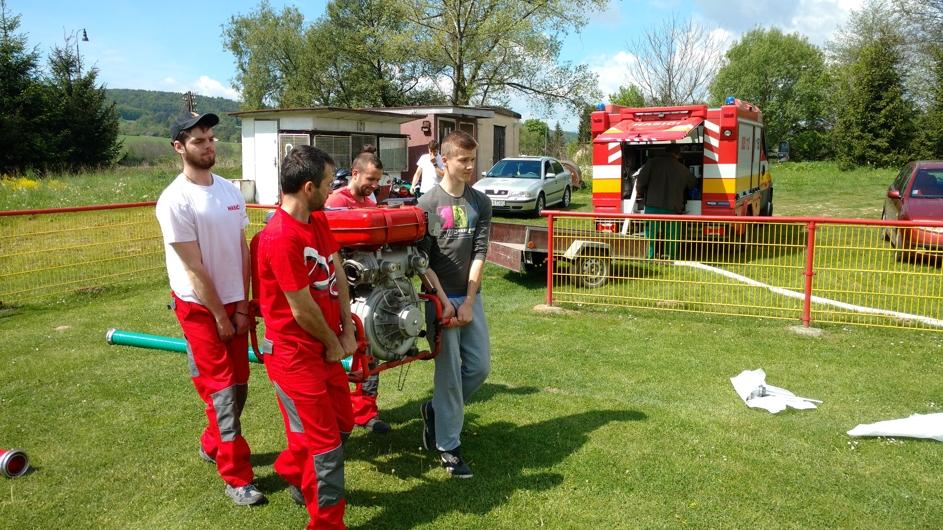 Fotogaléria Príprava na previerku pripravenosti DHZ (6) Príprava na previerku pripravenosti DHZ