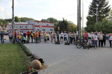 Stavanie mája Stavanie mája