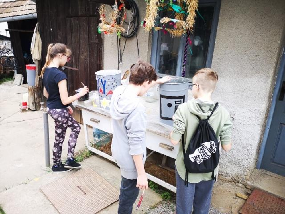 Fotogaléria Maľovanie košov - 09.04.2019 (5) Maľovanie košov - 09.04.2019